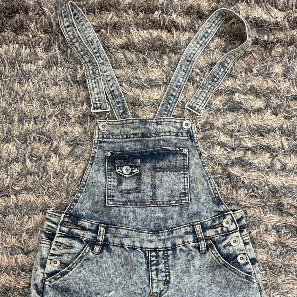 YMI Women's Acid Wash Denim Overall Jumpsuit, S/XS - Picture 4 of 9